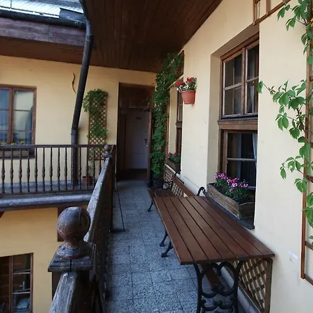 Hostel Intro