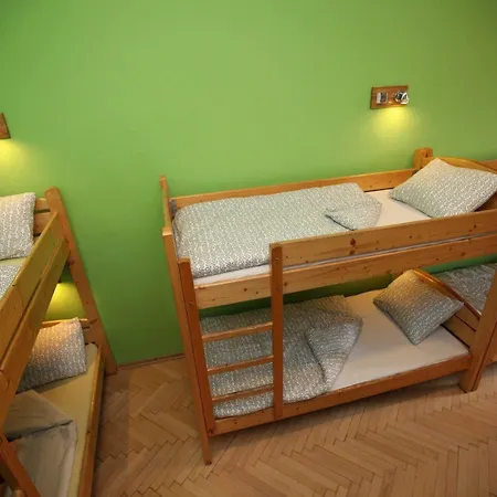 Hostel Intro